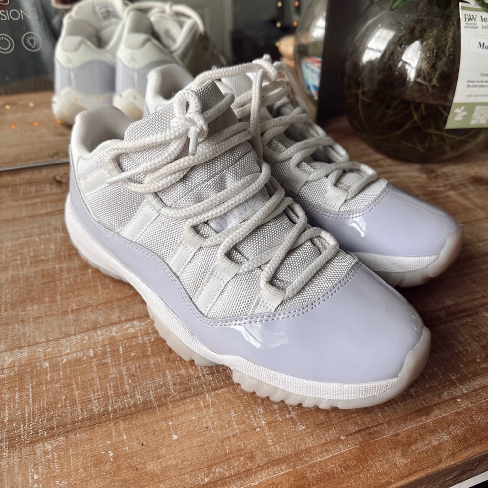 Jordan White and Cream Low-Top Sneakers